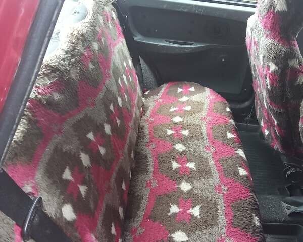 Красный ЗАЗ 1103 Славута, объемом двигателя 1.2 л и пробегом 120 тыс. км за 700 $, фото 6 на Automoto.ua