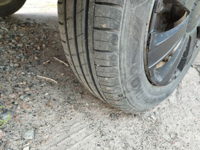 Красный ЗАЗ 1103 Славута, объемом двигателя 1.3 л и пробегом 240 тыс. км за 1300 $, фото 8 на Automoto.ua