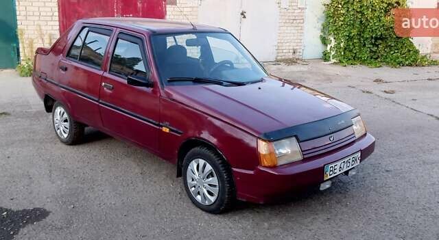 Красный ЗАЗ 1103 Славута, объемом двигателя 1.2 л и пробегом 130 тыс. км за 1350 $, фото 8 на Automoto.ua