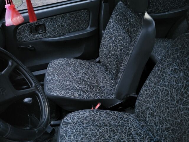 Красный ЗАЗ 1103 Славута, объемом двигателя 1.2 л и пробегом 86 тыс. км за 950 $, фото 5 на Automoto.ua