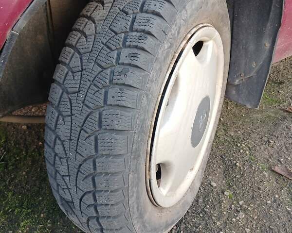 Червоний ЗАЗ 1103 Славута, об'ємом двигуна 1.2 л та пробігом 109 тис. км за 1050 $, фото 9 на Automoto.ua