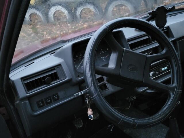 Красный ЗАЗ 1103 Славута, объемом двигателя 1.2 л и пробегом 86 тыс. км за 950 $, фото 3 на Automoto.ua