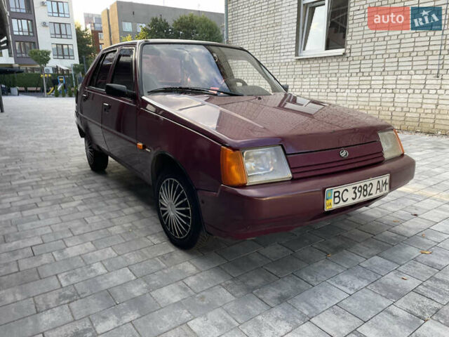 Красный ЗАЗ 1103 Славута, объемом двигателя 1.2 л и пробегом 151 тыс. км за 800 $, фото 6 на Automoto.ua