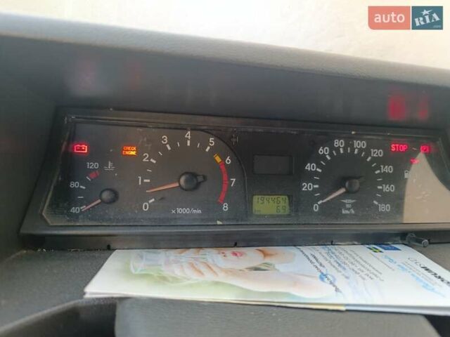 Красный ЗАЗ 1103 Славута, объемом двигателя 1.2 л и пробегом 215 тыс. км за 790 $, фото 2 на Automoto.ua