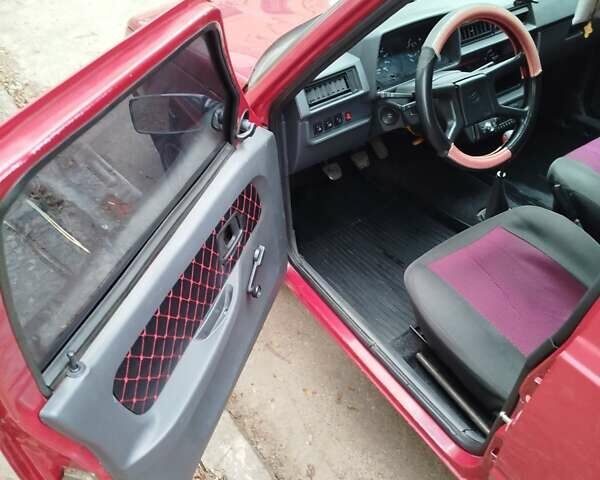 Червоний ЗАЗ 1103 Славута, об'ємом двигуна 1.2 л та пробігом 155 тис. км за 1100 $, фото 9 на Automoto.ua