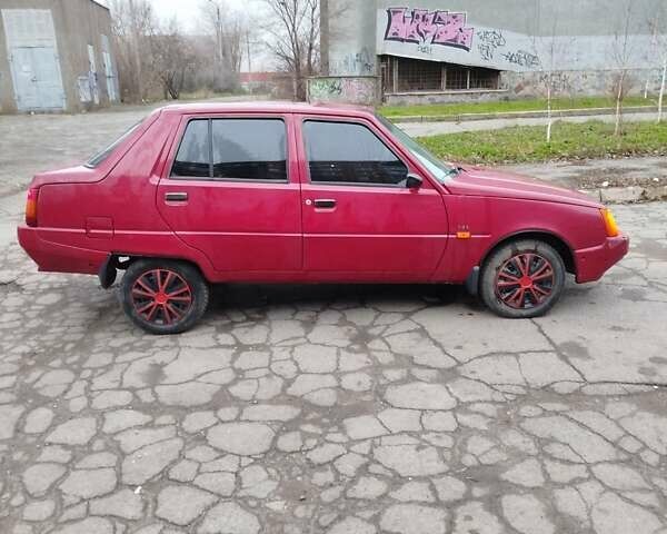 Червоний ЗАЗ 1103 Славута, об'ємом двигуна 1.2 л та пробігом 155 тис. км за 1100 $, фото 2 на Automoto.ua