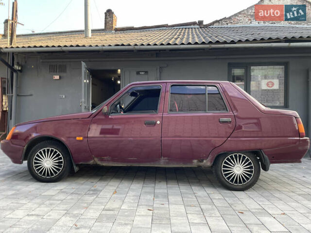 Красный ЗАЗ 1103 Славута, объемом двигателя 1.2 л и пробегом 151 тыс. км за 800 $, фото 9 на Automoto.ua