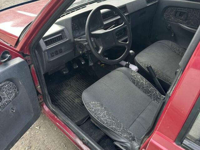 ЗАЗ 1103 Славута 2004 в Днепре (Днепропетровске) на Automoto.ua Красный ЗАЗ 1103 Славута, объемом двигателя 1.2 л и пробегом 1 тыс. км за 525 $, фото 10 на Automoto.ua