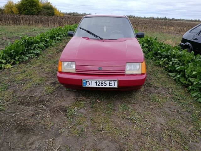 Красный ЗАЗ 1103 Славута, объемом двигателя 0 л и пробегом 134 тыс. км за 800 $, фото 1 на Automoto.ua