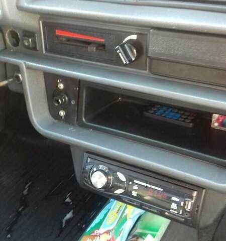 Красный ЗАЗ 1103 Славута, объемом двигателя 1.2 л и пробегом 130 тыс. км за 1500 $, фото 4 на Automoto.ua