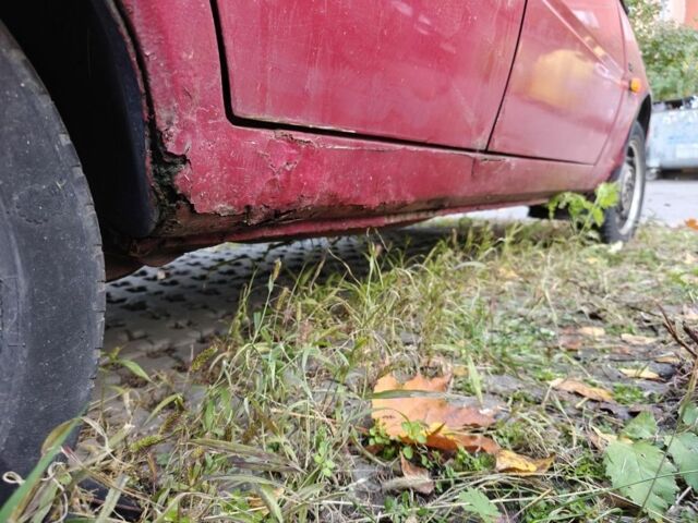 Красный ЗАЗ 1103 Славута, объемом двигателя 1.2 л и пробегом 100 тыс. км за 550 $, фото 4 на Automoto.ua