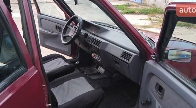 Красный ЗАЗ 1103 Славута, объемом двигателя 1.2 л и пробегом 130 тыс. км за 1350 $, фото 2 на Automoto.ua