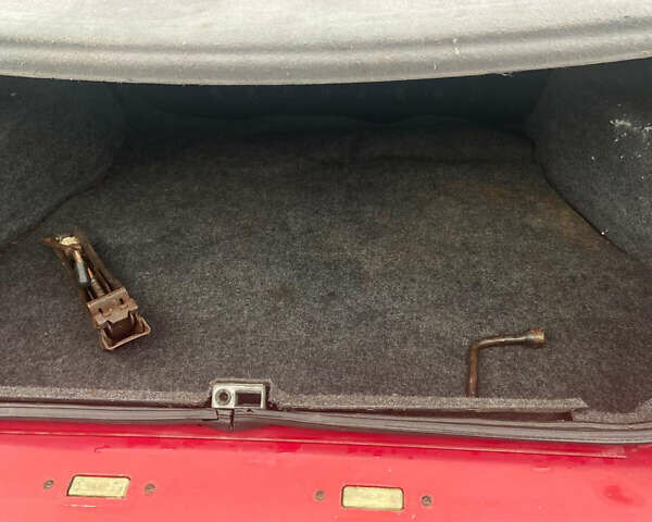 Красный ЗАЗ 1103 Славута, объемом двигателя 1.2 л и пробегом 156 тыс. км за 1180 $, фото 4 на Automoto.ua