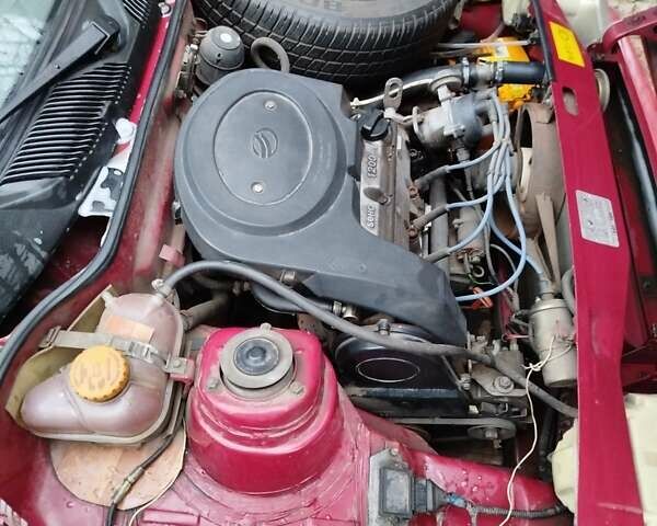 Червоний ЗАЗ 1103 Славута, об'ємом двигуна 1.2 л та пробігом 155 тис. км за 1100 $, фото 6 на Automoto.ua