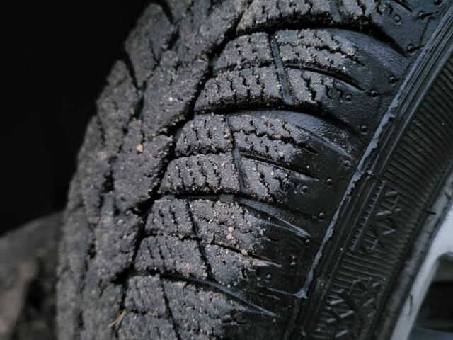 Красный ЗАЗ 1103 Славута, объемом двигателя 1.2 л и пробегом 86 тыс. км за 950 $, фото 6 на Automoto.ua