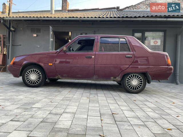 Красный ЗАЗ 1103 Славута, объемом двигателя 1.2 л и пробегом 151 тыс. км за 800 $, фото 8 на Automoto.ua