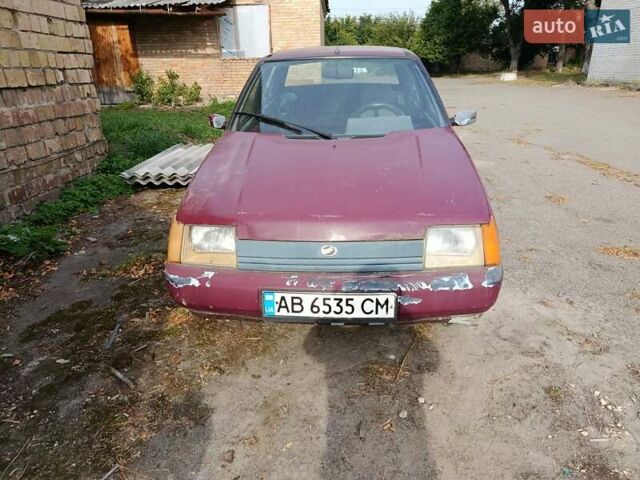 Красный ЗАЗ 1103 Славута, объемом двигателя 1.2 л и пробегом 153 тыс. км за 900 $, фото 5 на Automoto.ua