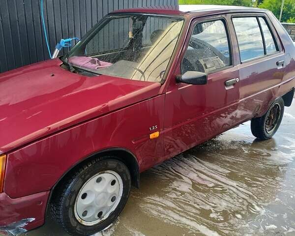 Червоний ЗАЗ 1103 Славута, об'ємом двигуна 1.2 л та пробігом 290 тис. км за 673 $, фото 8 на Automoto.ua