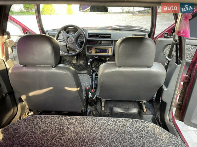 Красный ЗАЗ 1103 Славута, объемом двигателя 1.2 л и пробегом 151 тыс. км за 800 $, фото 13 на Automoto.ua