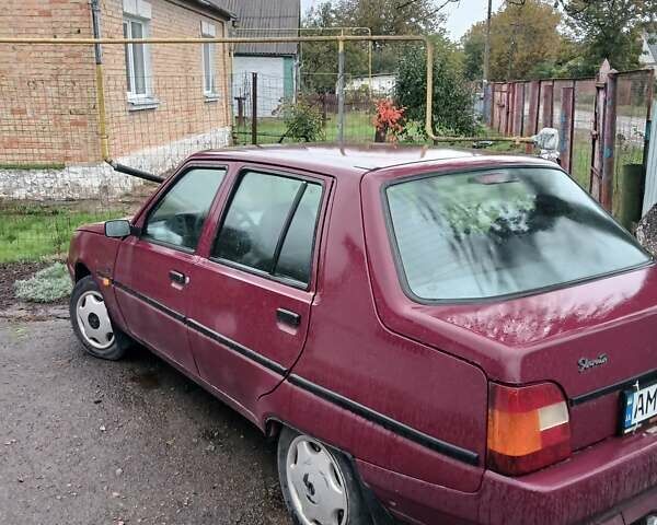 Червоний ЗАЗ 1103 Славута, об'ємом двигуна 1.2 л та пробігом 109 тис. км за 1050 $, фото 2 на Automoto.ua