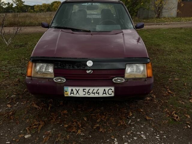 Красный ЗАЗ 1103 Славута, объемом двигателя 1.2 л и пробегом 195 тыс. км за 550 $, фото 3 на Automoto.ua