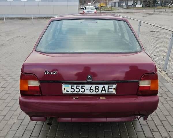 Красный ЗАЗ 1103 Славута, объемом двигателя 1.2 л и пробегом 165 тыс. км за 757 $, фото 5 на Automoto.ua