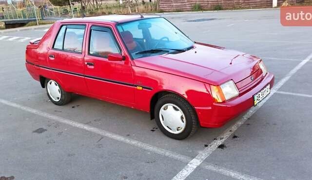Красный ЗАЗ 1103 Славута, объемом двигателя 1.2 л и пробегом 48 тыс. км за 1599 $, фото 21 на Automoto.ua