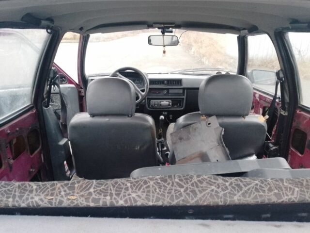 Красный ЗАЗ 1103 Славута, объемом двигателя 1.2 л и пробегом 150 тыс. км за 688 $, фото 9 на Automoto.ua