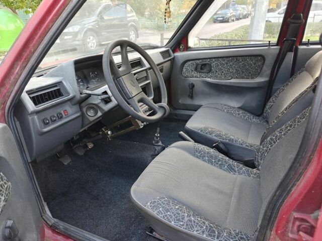 Красный ЗАЗ 1103 Славута, объемом двигателя 1.2 л и пробегом 100 тыс. км за 550 $, фото 5 на Automoto.ua