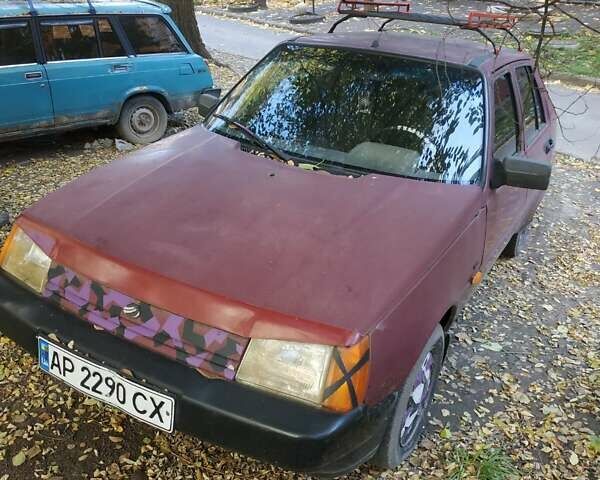 Красный ЗАЗ 1103 Славута, объемом двигателя 1.2 л и пробегом 130 тыс. км за 714 $, фото 5 на Automoto.ua