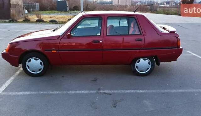 Красный ЗАЗ 1103 Славута, объемом двигателя 1.2 л и пробегом 48 тыс. км за 1599 $, фото 15 на Automoto.ua
