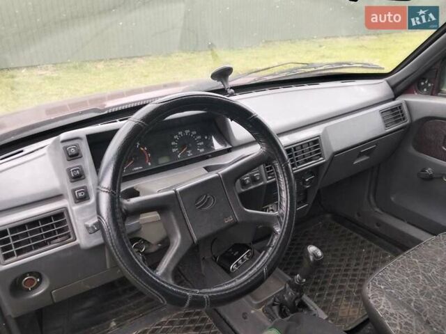 Красный ЗАЗ 1103 Славута, объемом двигателя 1.2 л и пробегом 212 тыс. км за 1718 $, фото 3 на Automoto.ua