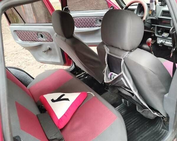 Червоний ЗАЗ 1103 Славута, об'ємом двигуна 1.2 л та пробігом 155 тис. км за 1100 $, фото 17 на Automoto.ua