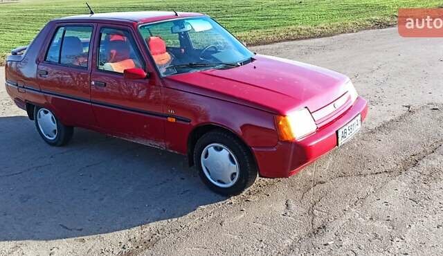Красный ЗАЗ 1103 Славута, объемом двигателя 1.2 л и пробегом 48 тыс. км за 1599 $, фото 7 на Automoto.ua