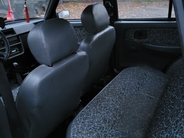 Красный ЗАЗ 1103 Славута, объемом двигателя 1.2 л и пробегом 86 тыс. км за 950 $, фото 4 на Automoto.ua