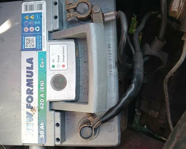 Червоний ЗАЗ 1103 Славута, об'ємом двигуна 1.2 л та пробігом 109 тис. км за 1050 $, фото 12 на Automoto.ua