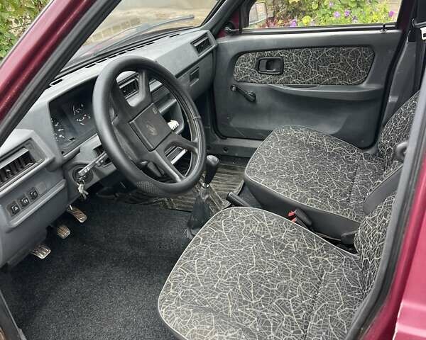 Красный ЗАЗ 1103 Славута, объемом двигателя 1.2 л и пробегом 65 тыс. км за 1400 $, фото 2 на Automoto.ua