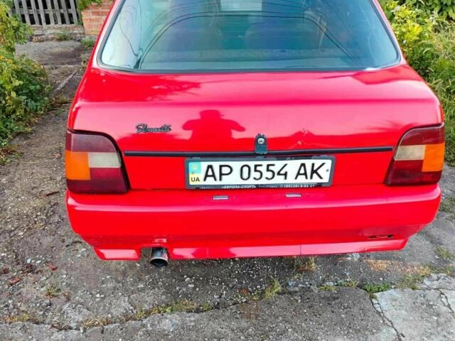 Красный ЗАЗ 1103 Славута, объемом двигателя 1.2 л и пробегом 156 тыс. км за 1100 $, фото 1 на Automoto.ua