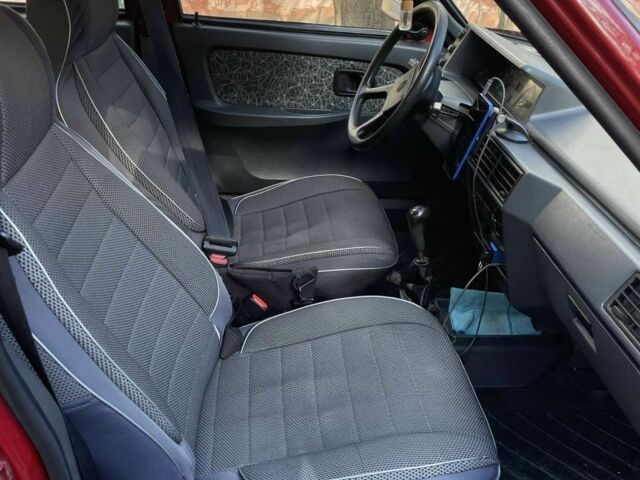 Красный ЗАЗ 1103 Славута, объемом двигателя 1.2 л и пробегом 100 тыс. км за 1300 $, фото 9 на Automoto.ua