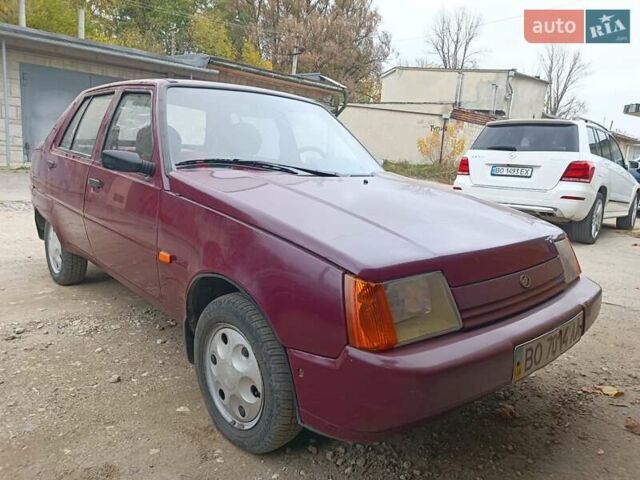 ЗАЗ 1103 Славута 2005 в Тернополе на Automoto.ua Красный ЗАЗ 1103 Славута, объемом двигателя 1.2 л и пробегом 60 тыс. км за 1000 $, фото 7 на Automoto.ua