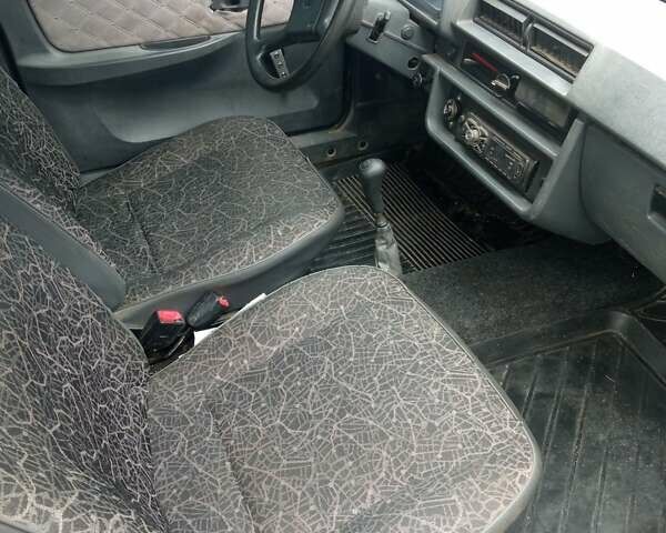 Красный ЗАЗ 1103 Славута, объемом двигателя 1 л и пробегом 88 тыс. км за 630 $, фото 4 на Automoto.ua