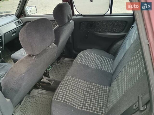 Красный ЗАЗ 1103 Славута, объемом двигателя 1.2 л и пробегом 180 тыс. км за 1200 $, фото 3 на Automoto.ua