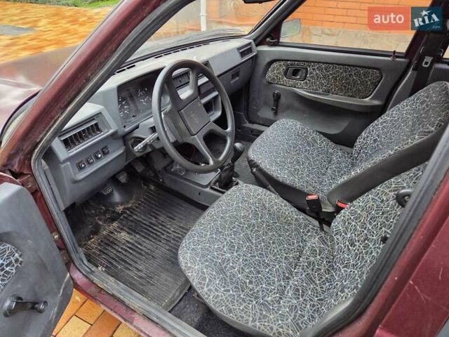 Красный ЗАЗ 1103 Славута, объемом двигателя 1.2 л и пробегом 100 тыс. км за 600 $, фото 4 на Automoto.ua