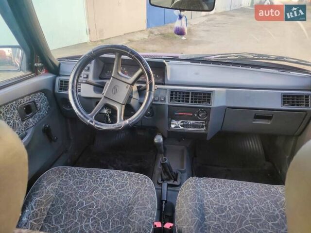 Красный ЗАЗ 1103 Славута, объемом двигателя 1.2 л и пробегом 164 тыс. км за 1350 $, фото 4 на Automoto.ua