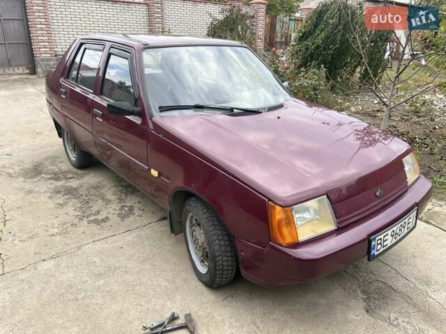 Красный ЗАЗ 1103 Славута, объемом двигателя 1.2 л и пробегом 65 тыс. км за 1400 $, фото 1 на Automoto.ua