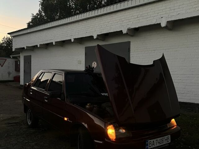 Червоний ЗАЗ 1103 Славута, об'ємом двигуна 1.2 л та пробігом 130 тис. км за 1400 $, фото 1 на Automoto.ua