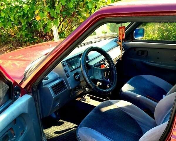 Красный ЗАЗ 1103 Славута, объемом двигателя 1.2 л и пробегом 180 тыс. км за 900 $, фото 2 на Automoto.ua