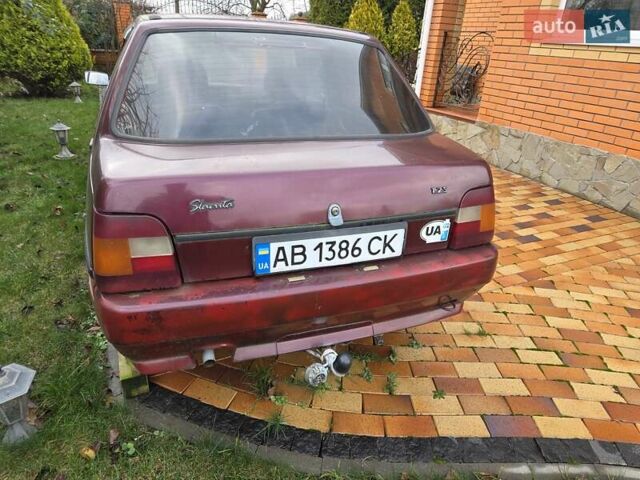 Красный ЗАЗ 1103 Славута, объемом двигателя 1.2 л и пробегом 100 тыс. км за 600 $, фото 2 на Automoto.ua