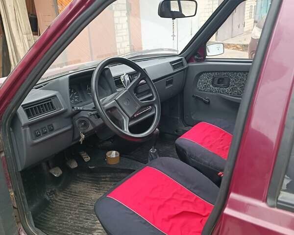 ЗАЗ 1103 Славута 2005 в Тернополе на Automoto.ua Красный ЗАЗ 1103 Славута, объемом двигателя 1.2 л и пробегом 60 тыс. км за 1000 $, фото 13 на Automoto.ua