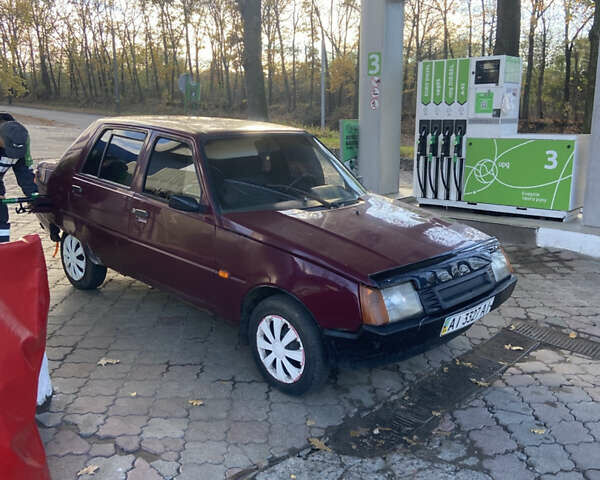 ЗАЗ 1103 Славута 2005 в Умани на Automoto.ua Красный ЗАЗ 1103 Славута, объемом двигателя 1.2 л и пробегом 520 тыс. км за 700 $, фото 1 на Automoto.ua